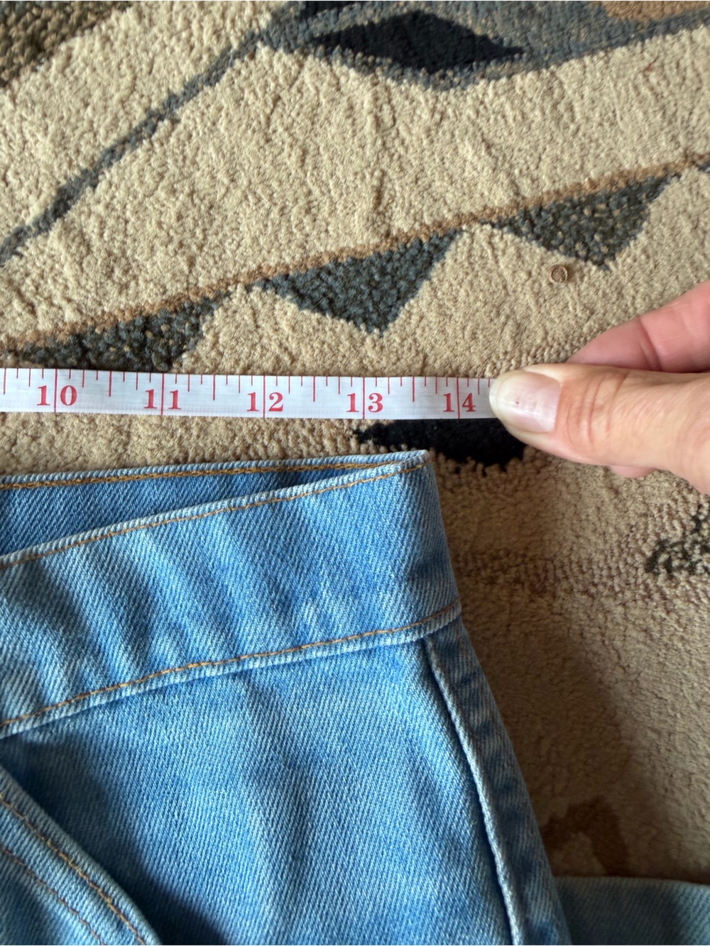 Vintage Levi's Light Blue Flare Jeans - Picture 5 of 5